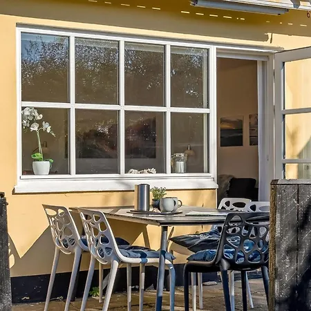 Julie - 700m From The Sea By Interhome Semesterbostad *